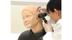 Otoscopy using Ear Examination Simulator II 